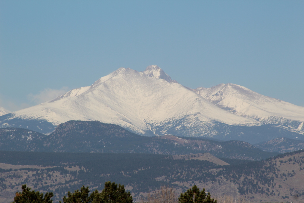 Picture of the Twin Sisters mountains